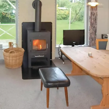Kirsebaerlunden Iv Holiday home Hejls